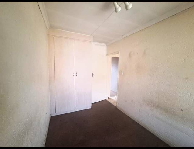 2 BEDROOM APARTMENT FOR SALE IN HEUWELOORD